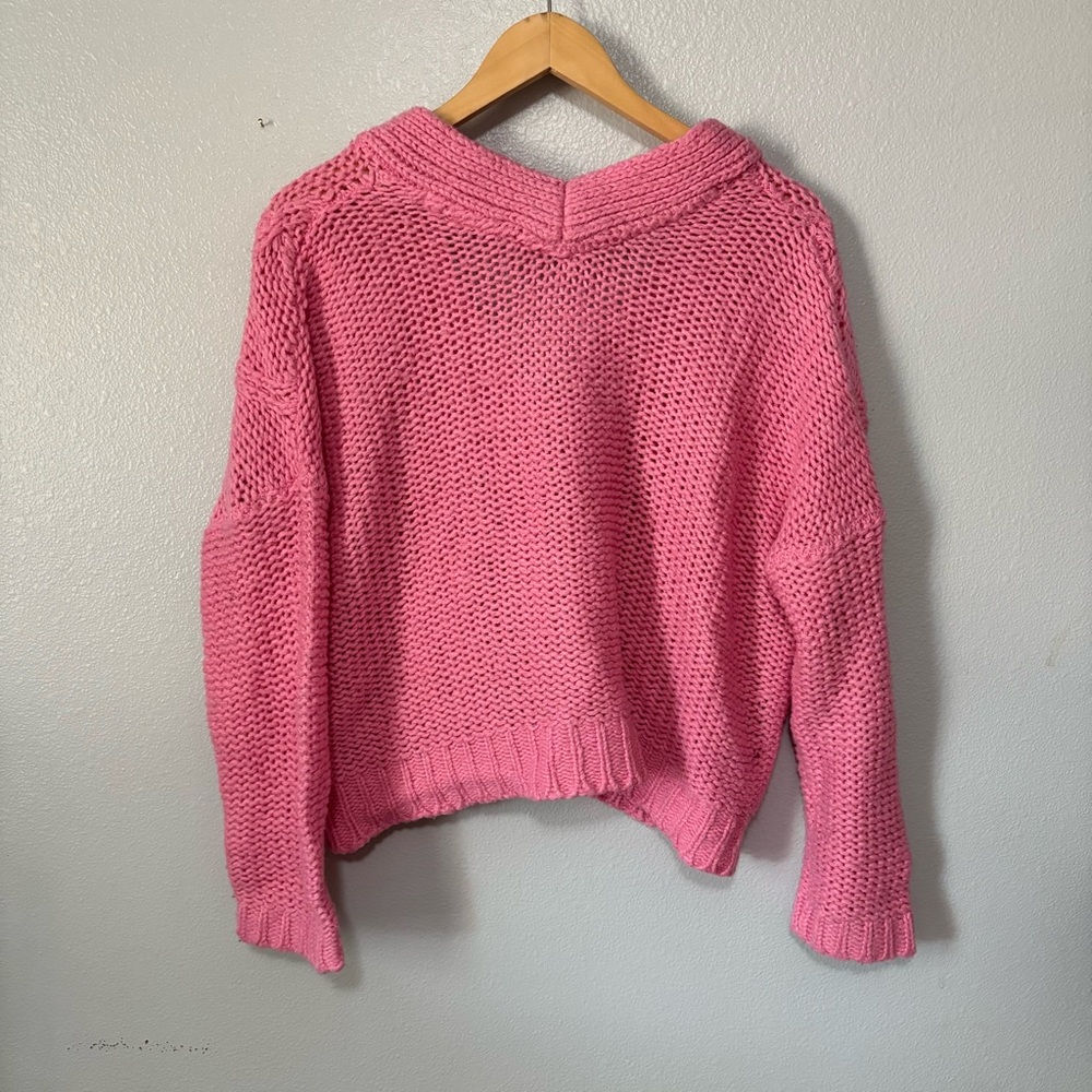 Pink Cable Knit Women's Sweater - Picture 7 of 8
